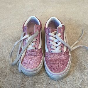 Used van sparkle shoes